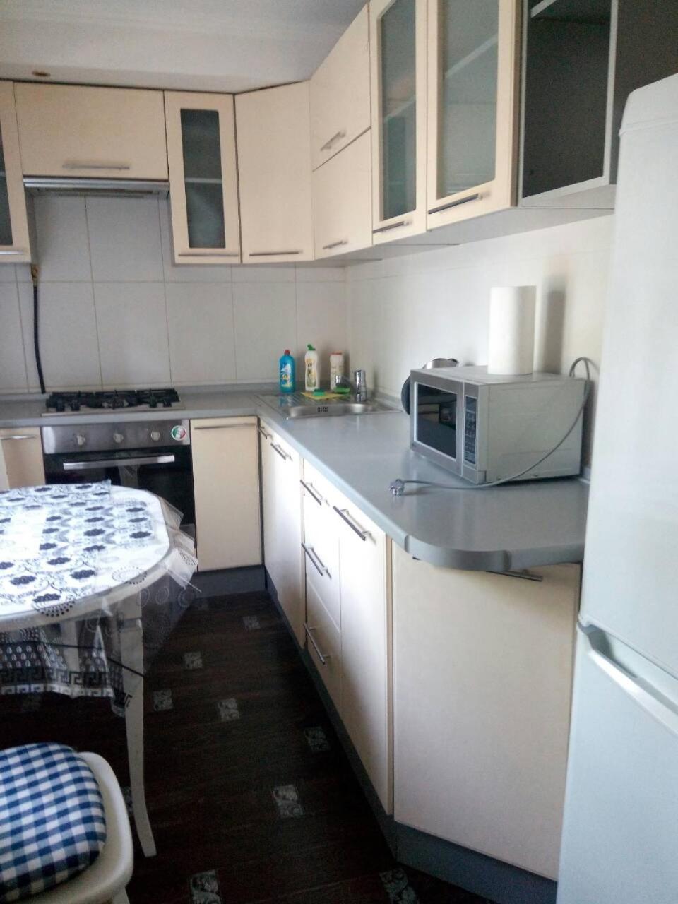 Квартира 2 Комн Рядом И-Т Амосова.Метро Олимпийская 3 Остановки Kiev Extérieur photo