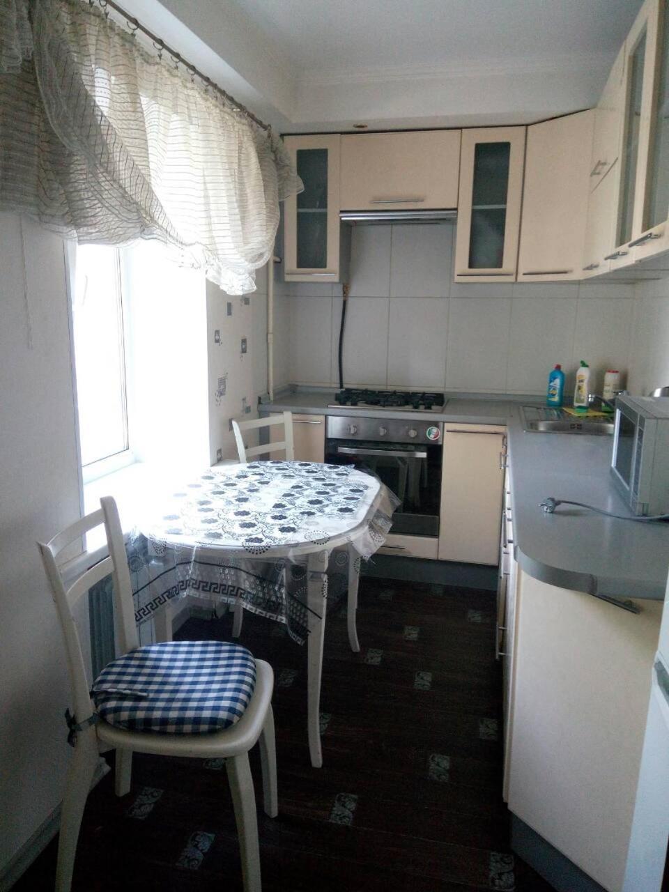 Квартира 2 Комн Рядом И-Т Амосова.Метро Олимпийская 3 Остановки Kiev Extérieur photo